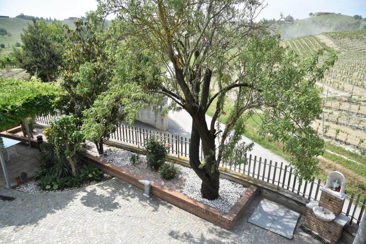 Agriturismo "Le Giustizie" Agliano Terme Extérieur photo
